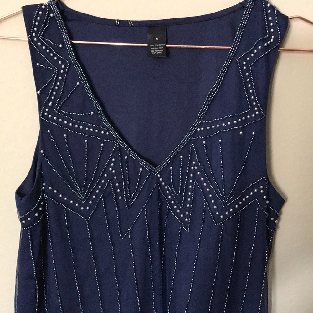 Beautiful beaded tank - Picture 2 of 5